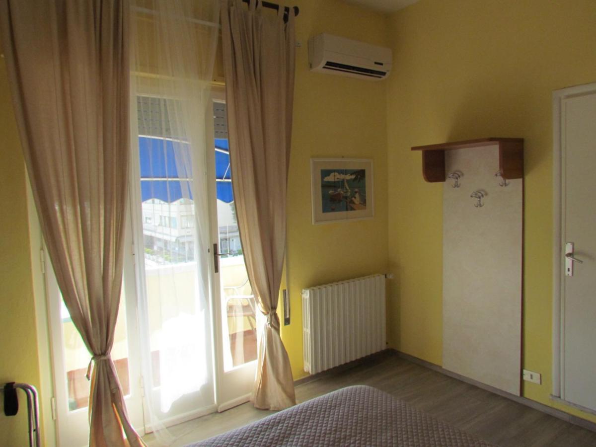 לידו די קאמאיורה Hotel Villa Colombo מראה חיצוני תמונה