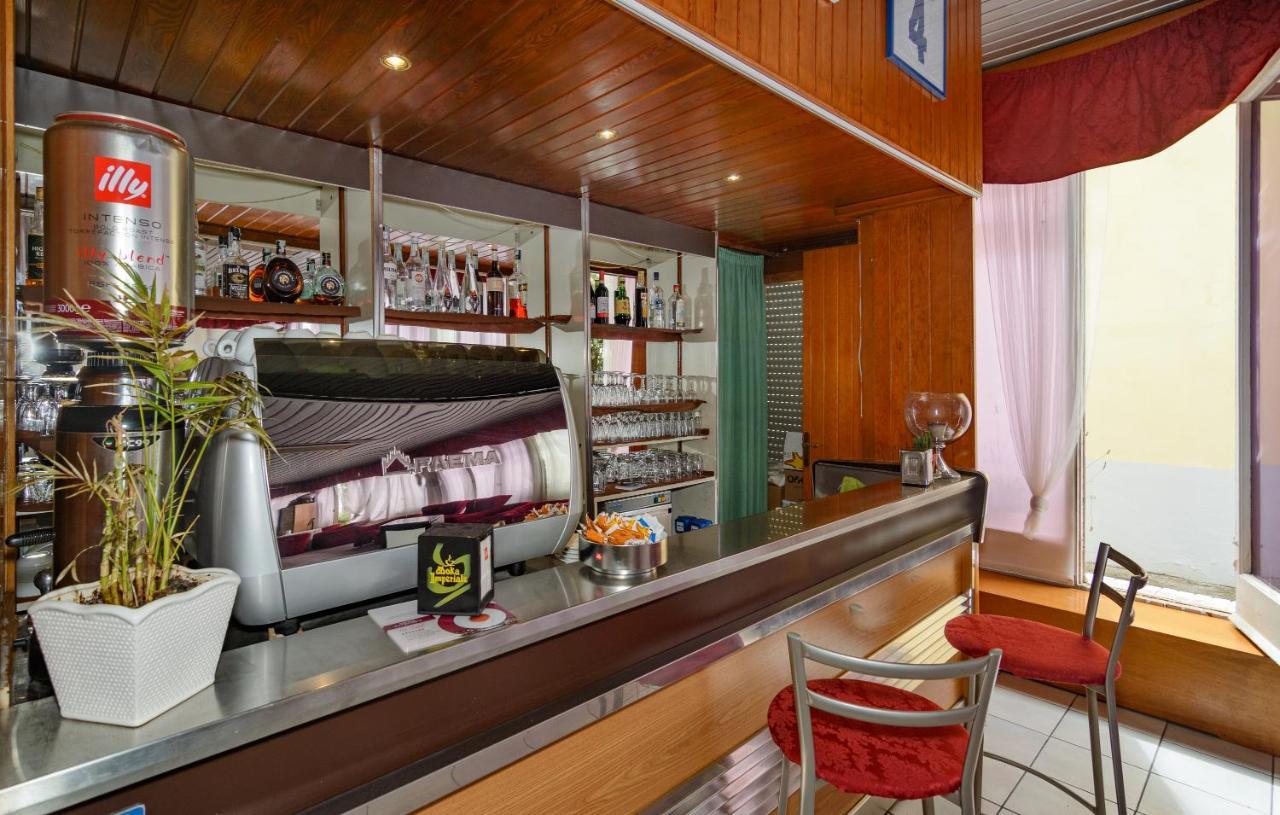 לידו די קאמאיורה Hotel Villa Colombo מראה חיצוני תמונה