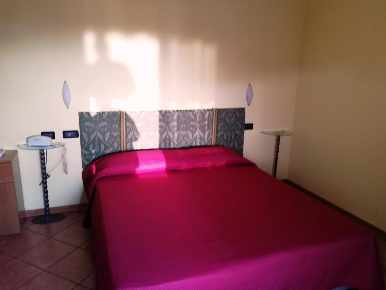 לידו די קאמאיורה Hotel Villa Colombo מראה חיצוני תמונה
